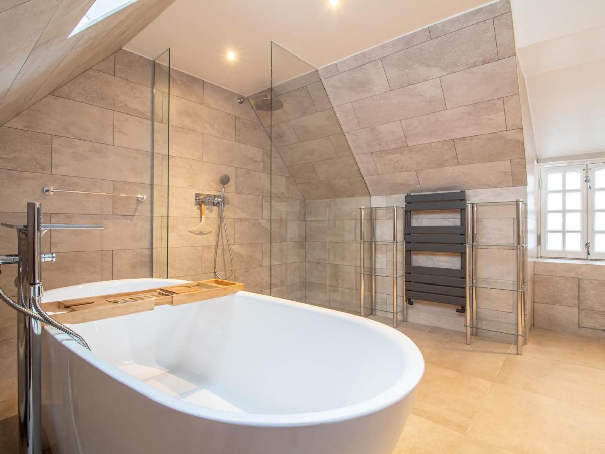 Luxury Royal Mile Apartment By The Castle - Sleeps 4 Edinburgh Eksteriør bilde